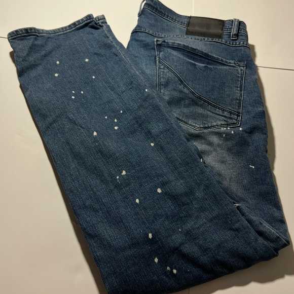 Blue ripped jeans paint splatter - Picture 5 of 6